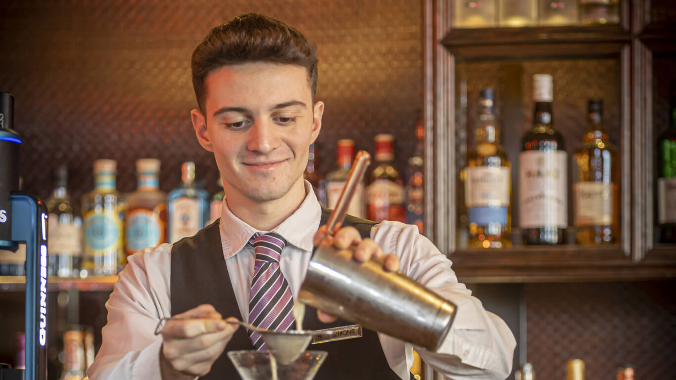 bar_simone