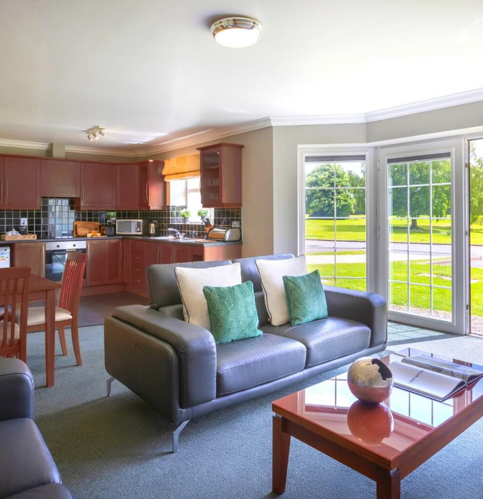 Self Catering Apartments in Killarney The Brehon Hotel