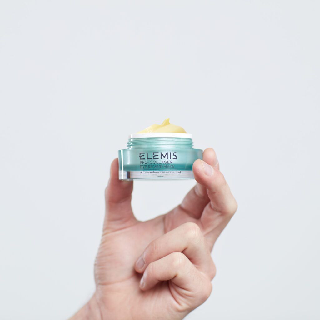 50123_Pro-Collagen_Eye_Revive_Mask_Hand-B_2000x2000